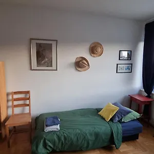 Roomsy Kolobrzeska Apartmán